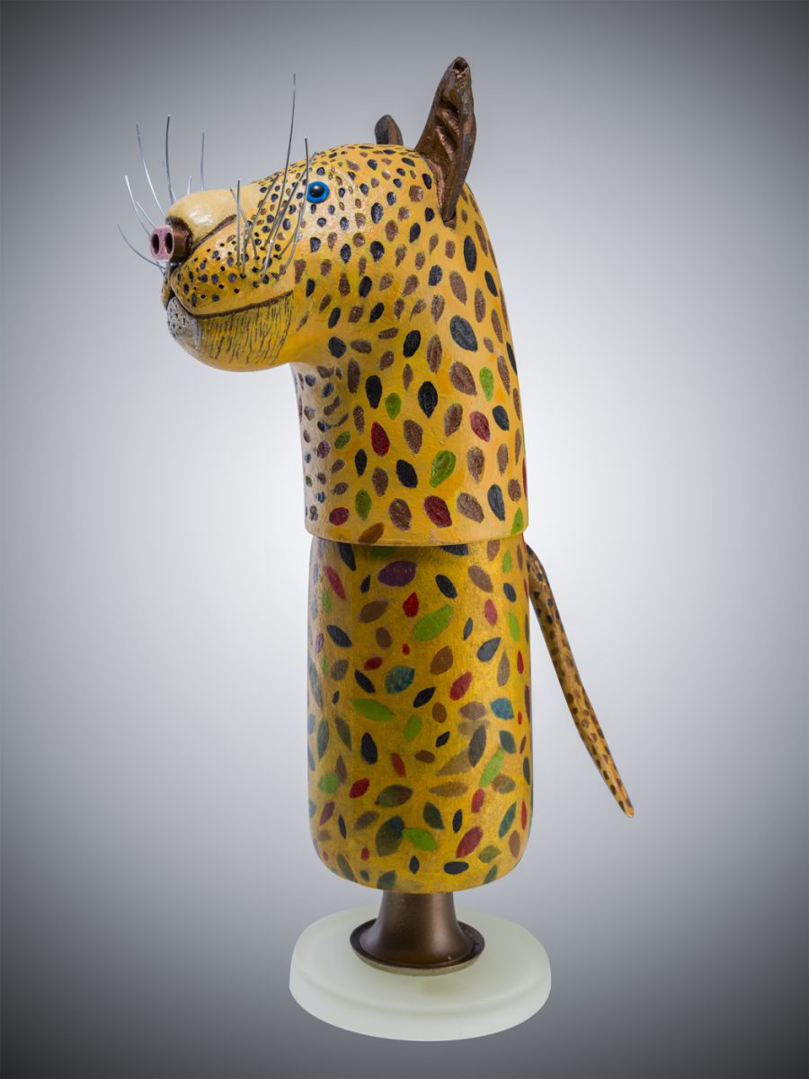 yellow-spotted-tail-chivalrous-cheetah